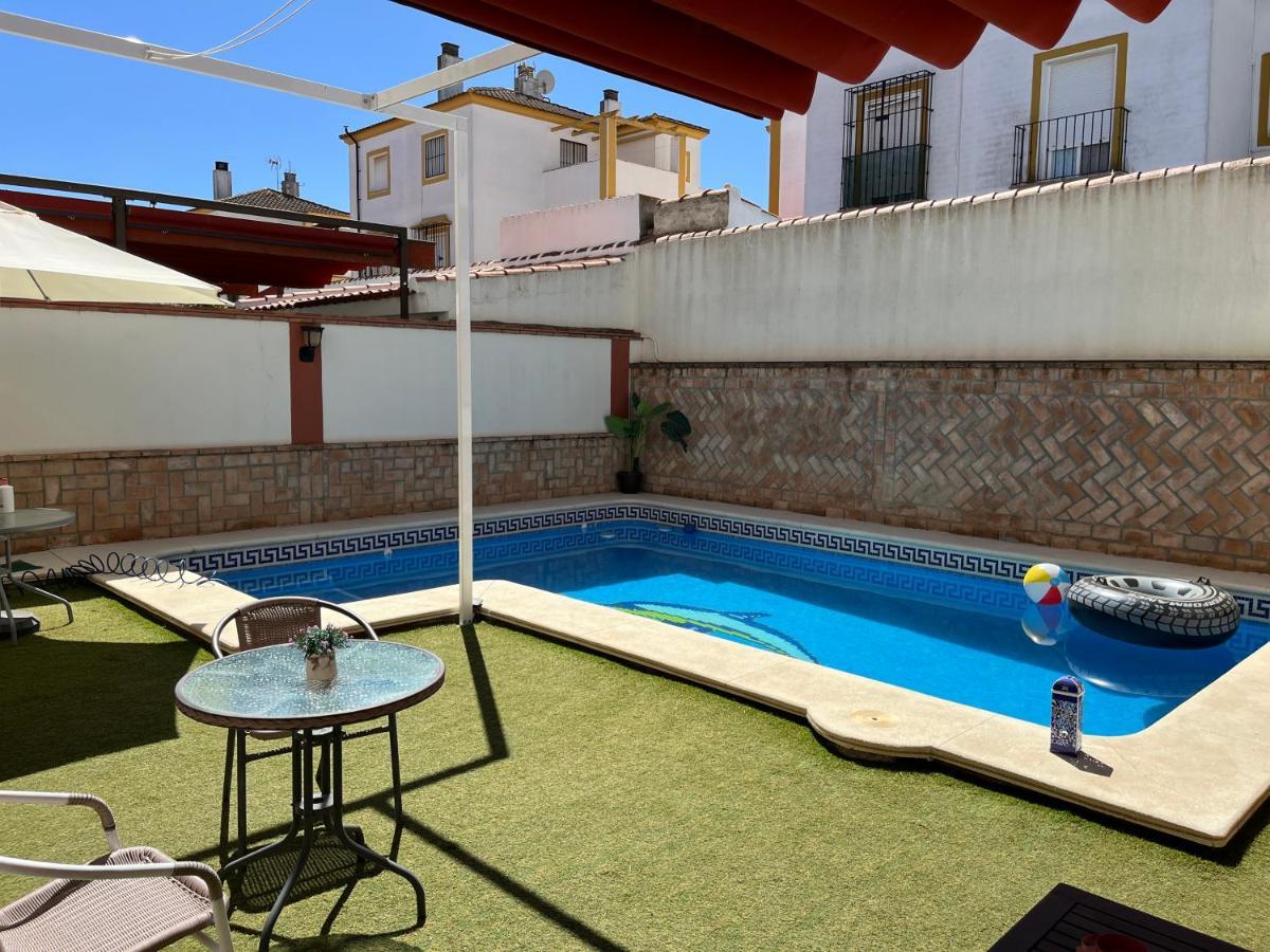 Casa Con Piscina Cerca De Sevilla Luaran gambar